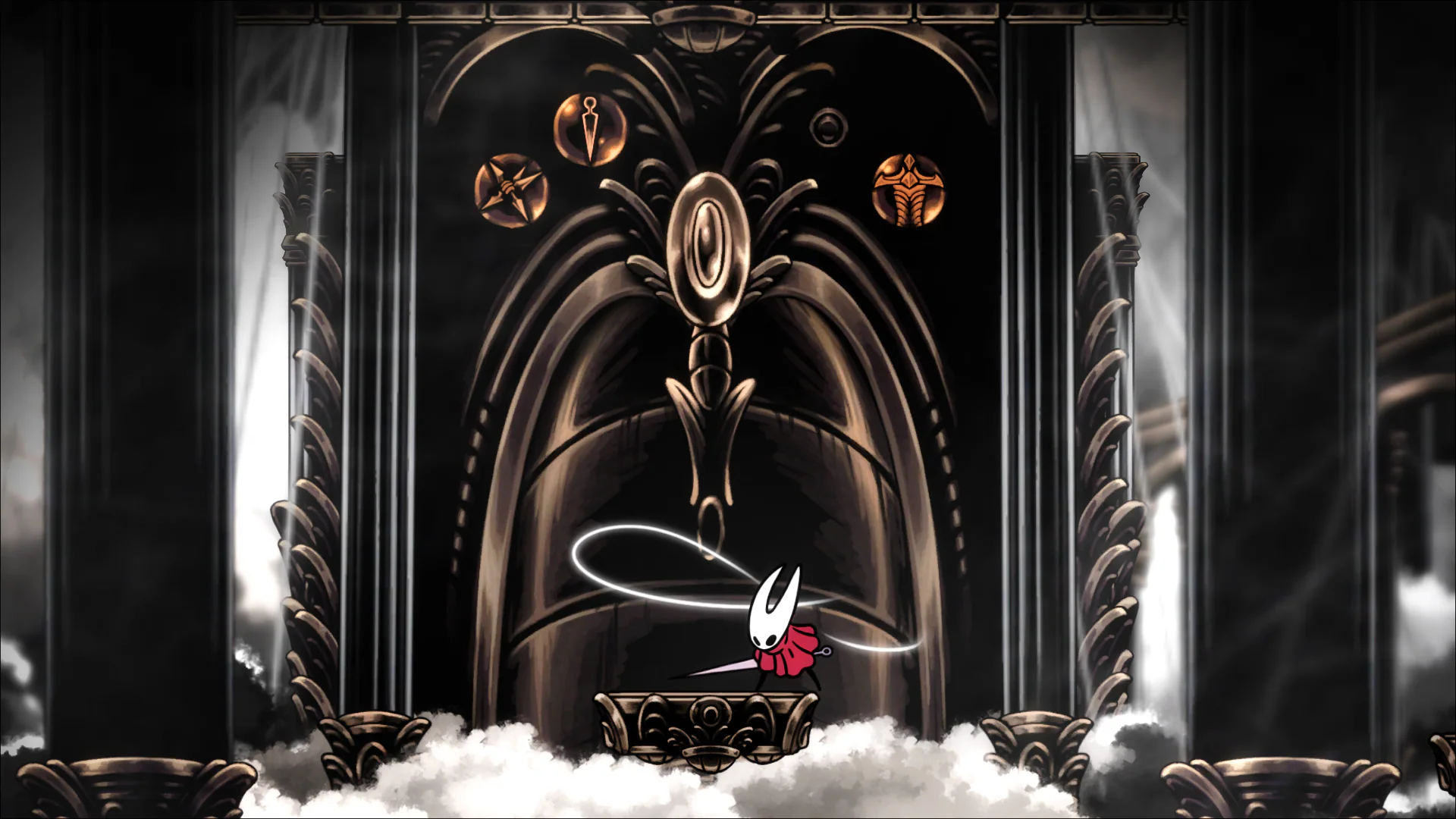 Hornet standing before a Pantheon door